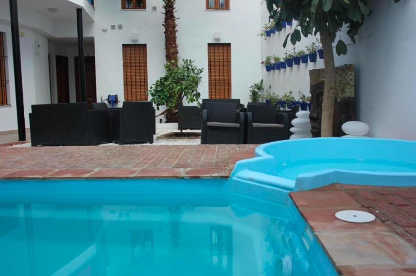 Casa Patio Las Palmeras Cordoba Con Piscina Córdoba Exterior foto